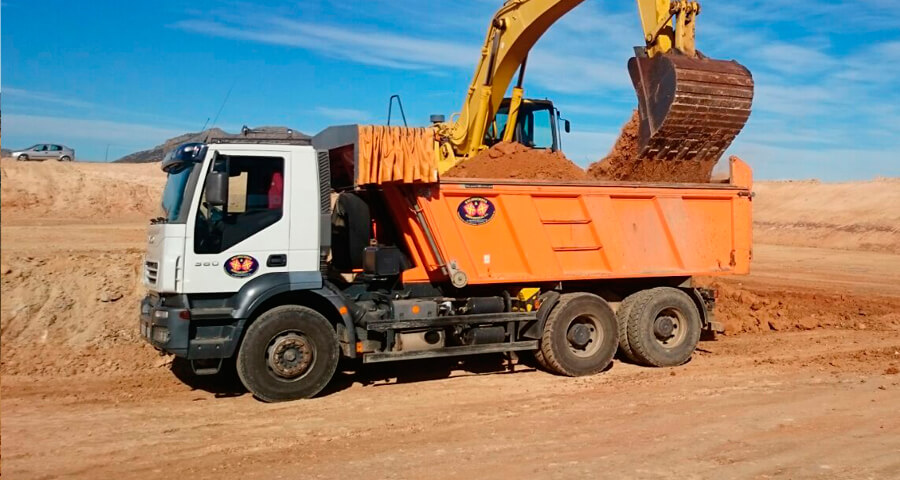 Palas cargadoras Alquiler de maquinaria en Ciudad Real y alquiler de maquinaria en Toledo